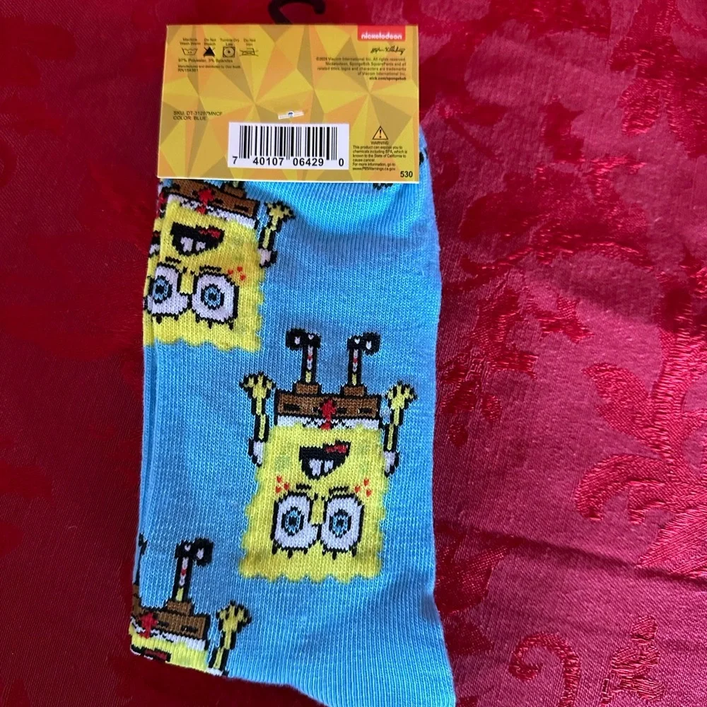 🌵3/$15 SpongeBob Square Pants Men’s crew length socks (see description)